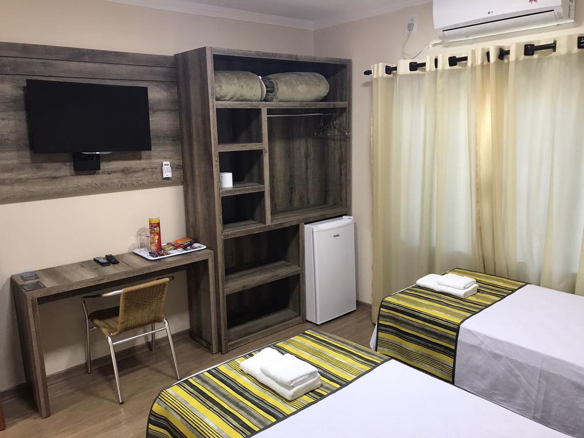 Open Hotel Telêmaco Borba Kültér fotó